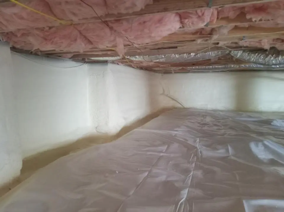 Crawl space encapsulation with closed-cell spray foam for Spray Foam Roofing in Herrin